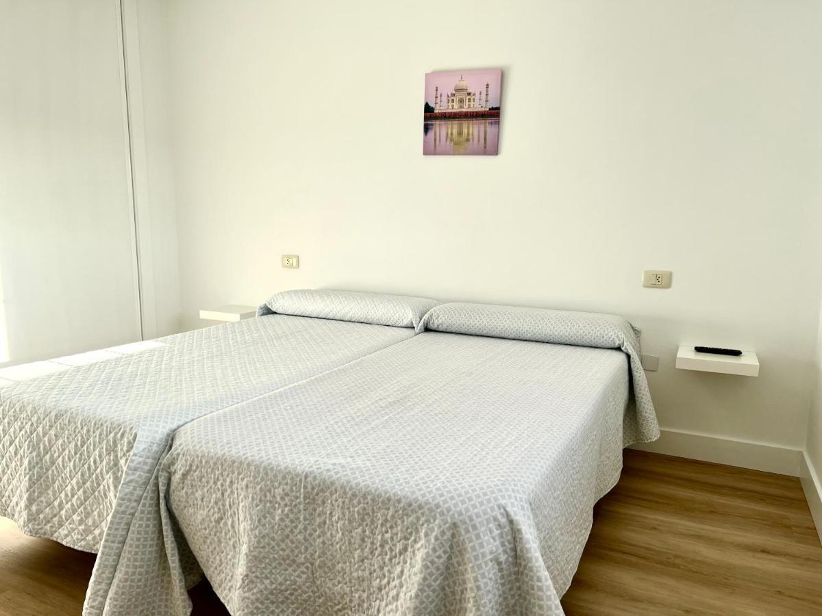 Pension Maruja * Hotel O Pedrouzo Eksteriør billede